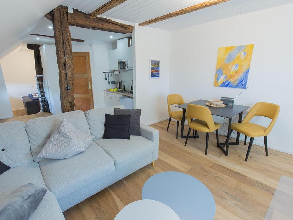 Ferienwohnung Reethuus 7, Vermietungsservice Dangast Oldeoogstr. 8-10, 26316 Dangast