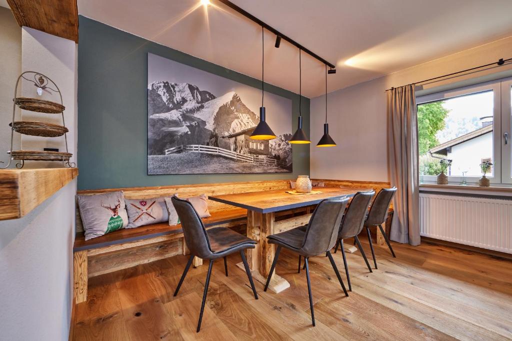 Ferienwohnung Reintal mit Sauna 36 Dreitorspitzstraße, 82467 Garmisch-Partenkirchen