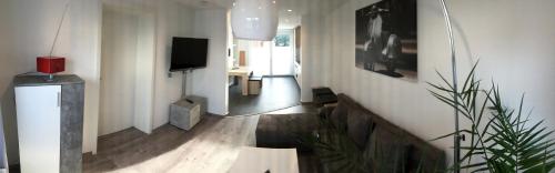 Ferienwohnung Rinteln - 4 Sterne - Im Kleinen Löök - 55 qm - 2 x TV - Terrasse - max 2 Erw und 1 Kind - Barrierearm TOP