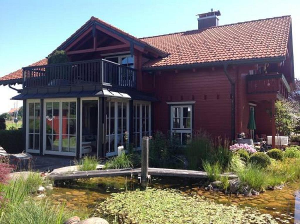 Ferienwohnung Romantik im Roten Haus Weidachstrasse 45, 87629 Füssen
