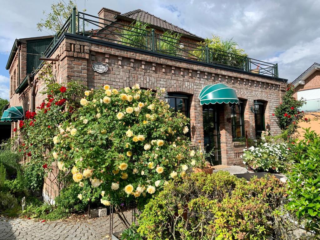 Appartement Ferienwohnung Rose Cottage am Niederrhein in Rees Die Seele baumeln lassen An der Friedburg 8 46459 Rees
