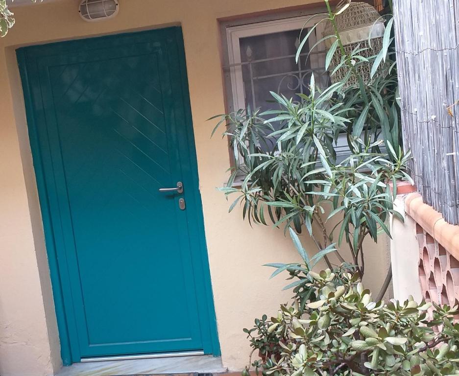Ferienwohnung-Rosenrot-auf-dem-Ferien-Bauernhof-Nilson-in-Inselmitte