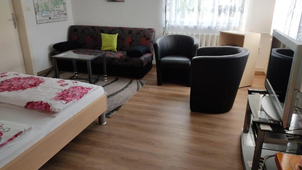 Appartement Ferienwohnung Schaarschmidt 14 August-Bebel-Straße Stadtteil Bärenstein 01773 Kurort Altenberg