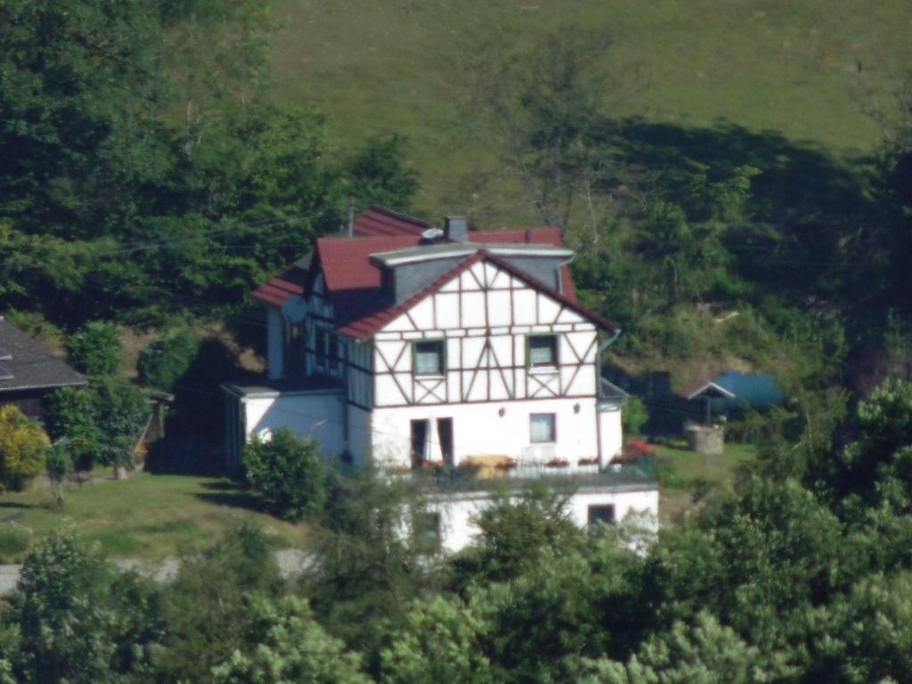 Ferienwohnung-Schaefer Gasbitze 17, 56588 Waldbreitbach