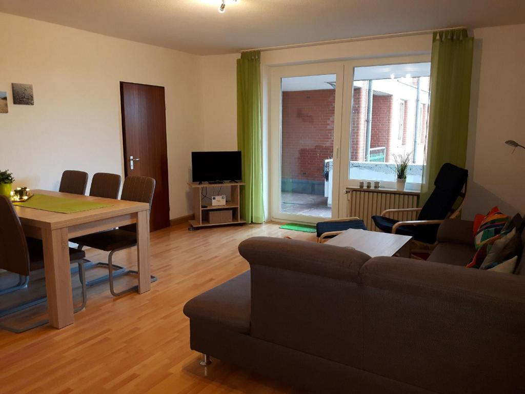 Ferienwohnung Schiffsblick 6B Am Tief, 26434 Wangerland