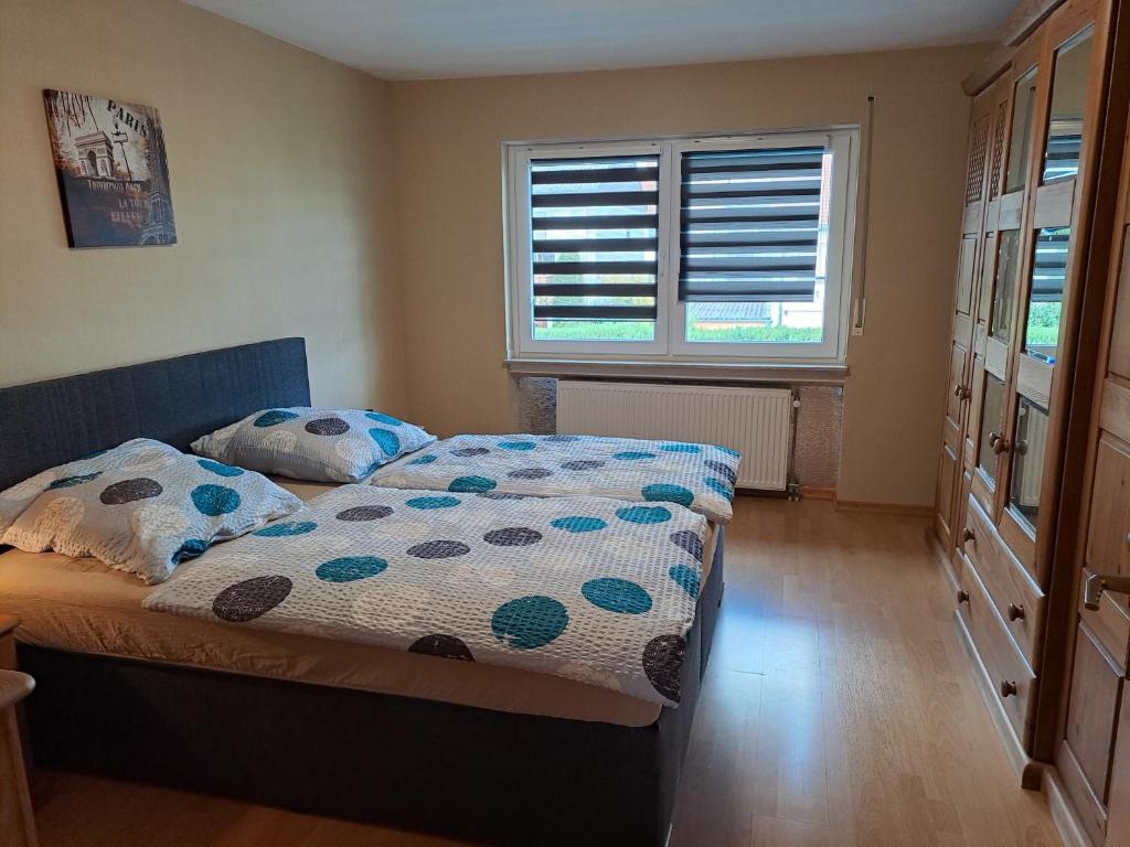 Ferienwohnung Schleiten 2 142 Schleitenstraße Obergeschoss, 66346 Püttlingen