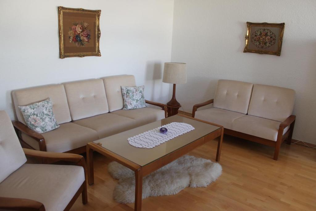 Ferienwohnung \ Buchholzer Straße 12 Ferienwohnung \, 09487 Schlettau