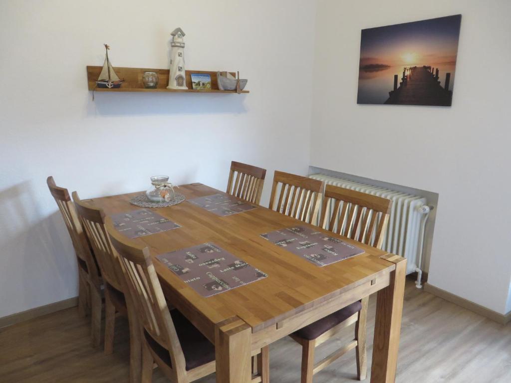 Appartement Ferienwohnung Schwalbennest 2 Bäder Vormann-Stuhr-Weg-Weg 37 26553 Dornumersiel