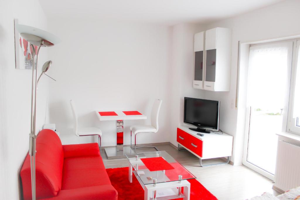 Ferienwohnung Schwalbennest Eichenweg 3a, 76709 Kronau