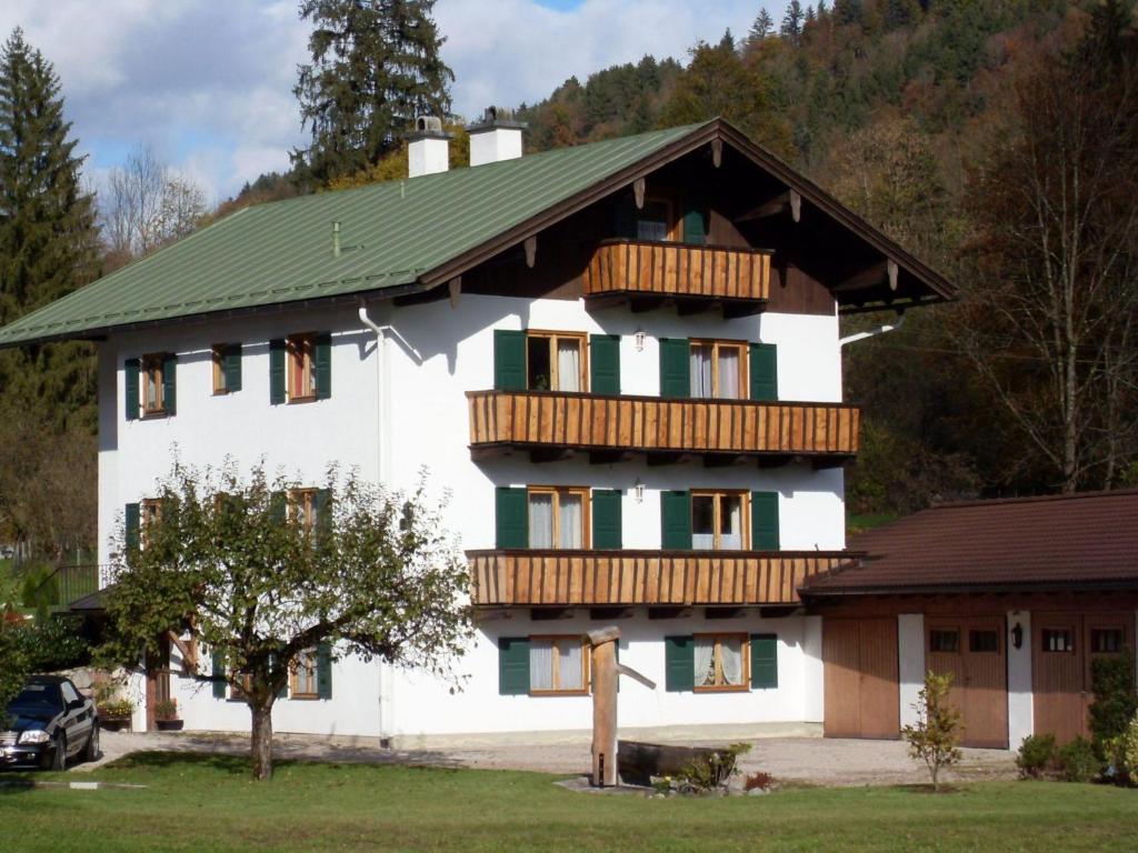 Ferienwohnung Schwöbeck Untersteiner Straße 100, 83471 Schönau am Königssee