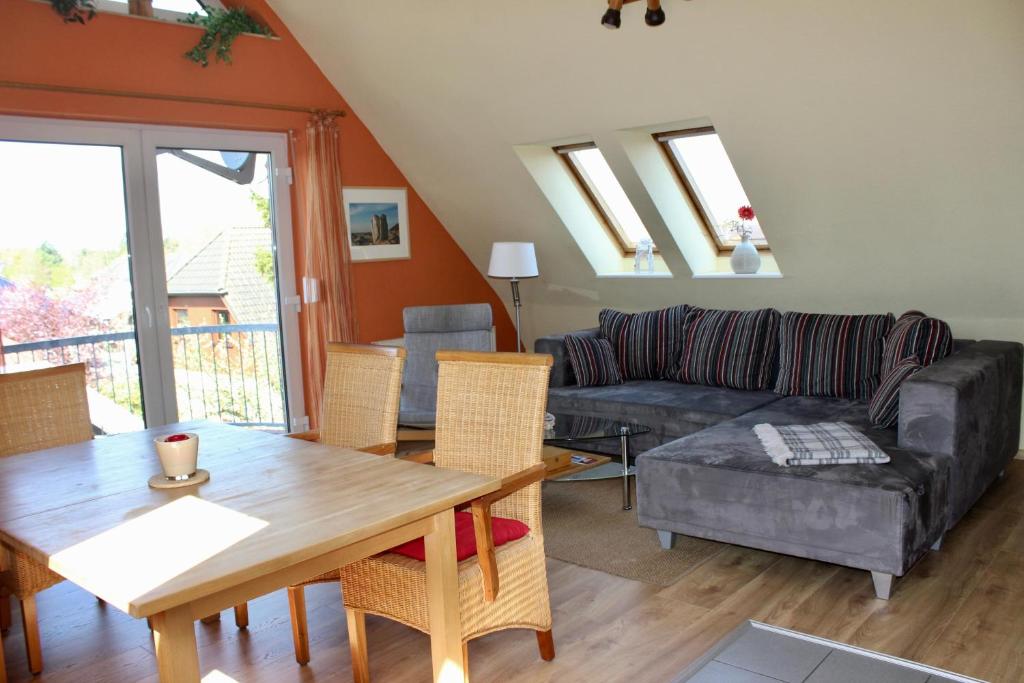Ferienwohnung Seepferdchen Bahnhofstrasse 10, 18374 Zingst