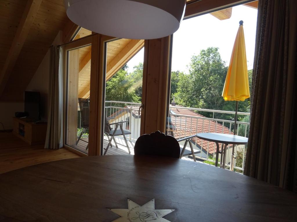 Ferienwohnung Seidlpark im Haus Ecker Unterer Dürrenberg 24, 82418 Murnau am Staffelsee