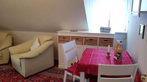 Ferienwohnung-Soltau-2-OG-links