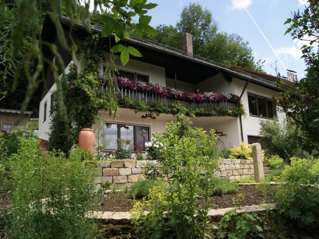Ferienwohnung Sonja Edeldorfer Ringstraße 19, 92637 Edeldorf