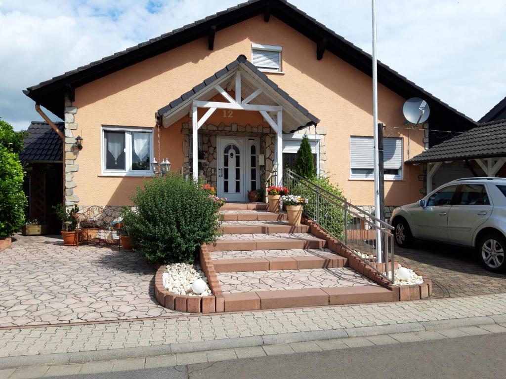 Ferienwohnung Spieß 12 Zehnthofstraße, 55234 Framersheim