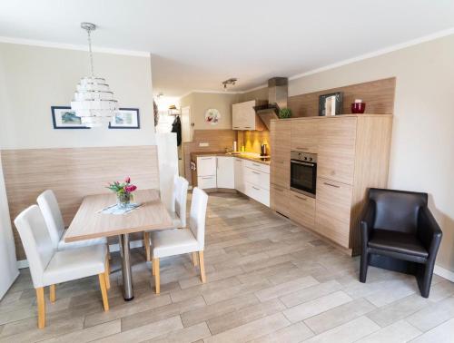 Ferienwohnung Strandgut - Kavelweg 9 - Zingst