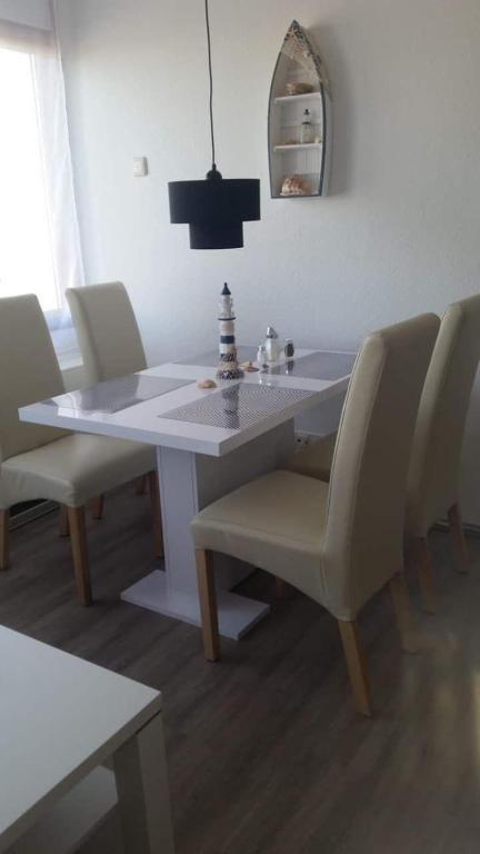 Appartement Ferienwohnung-Suedstrandflair Strandhaferweg 65 23769 Burgtiefe auf Fehmarn 