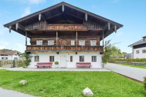 Ferienwohnung Sunnseitn Alte Gendarmerie Übersee