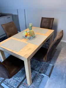 Ferienwohnung Sunny - Moderne Ferienwohnung im Grünen in Saarbrücken-West