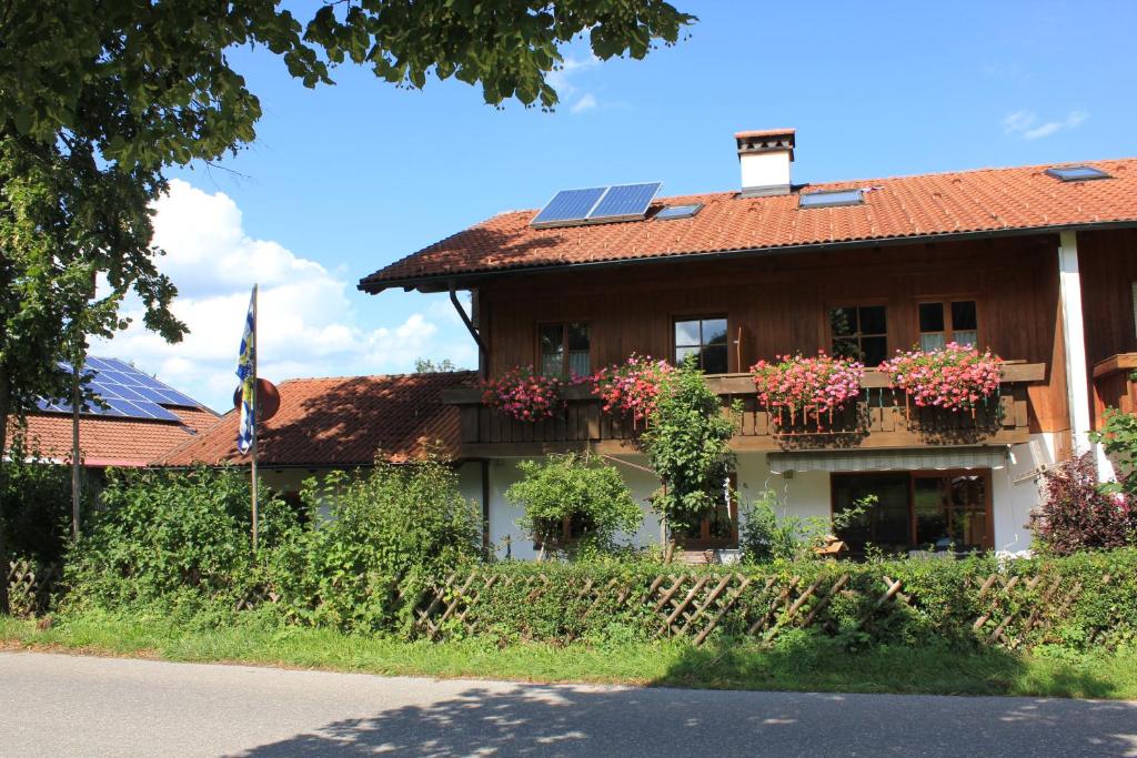 Ferienwohnung Uschi Hipp Feilitzschpark 27, 87645 Schwangau