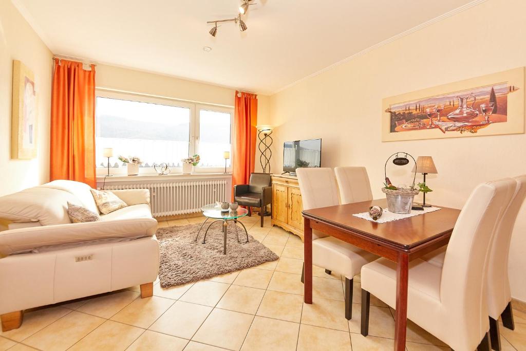 Appartement Ferienwohnung-Vinothek Keifer Kinheim Kröver Str. 7 54538 Kinheim