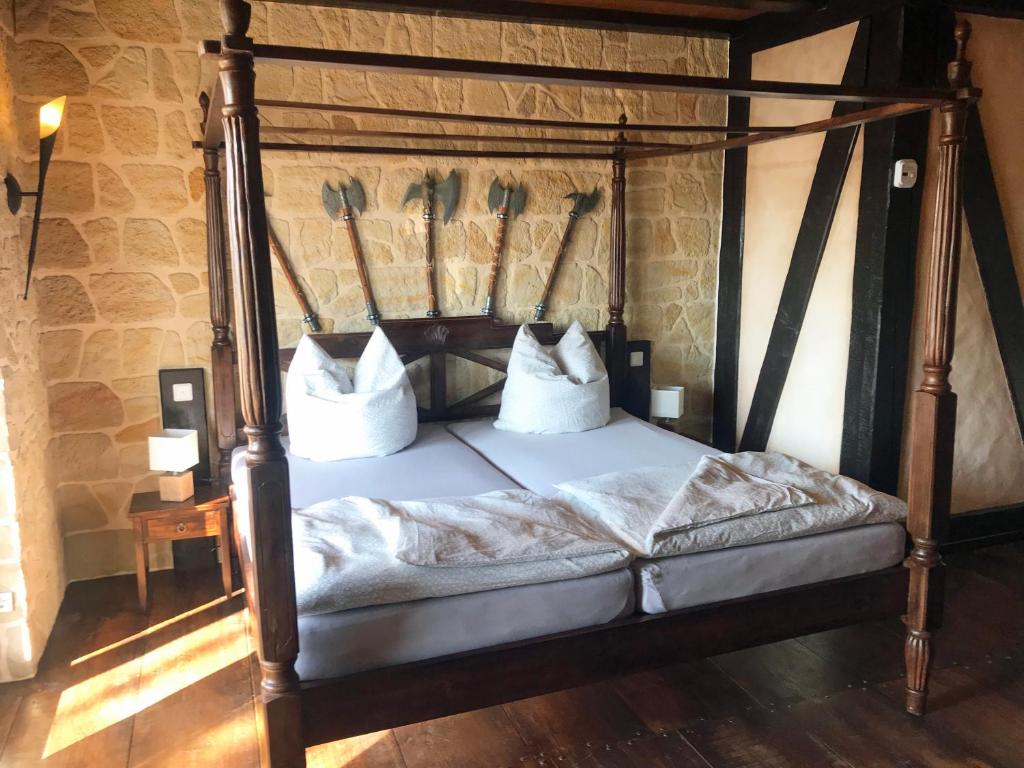 Ferienwohnung WACHSTUBE mit 3 Schlafräumen im Rittergut Leppersdorf Röderstraße Romanisches Haus, 01454 Wachau