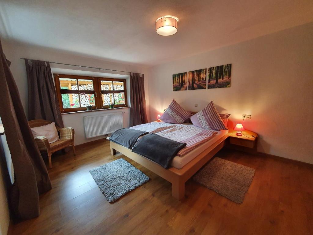 Ferienwohnung Waldhäusl Alpenstraße 24, 83486 Ramsau bei Berchtesgaden