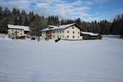 Ferienwohnung Weiß