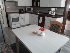 Ferienwohnung Weiß