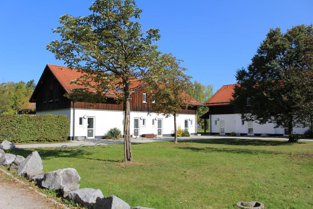 Ferienwohnung Wild West Ruberting 12, 94535 Eging am See