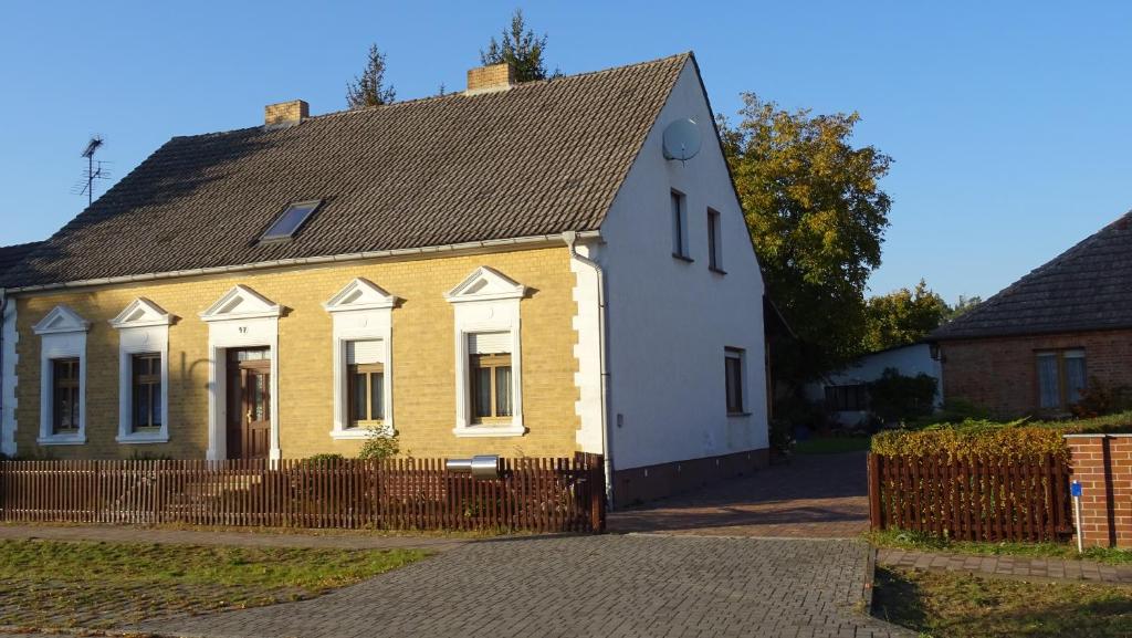 Ferienwohnung Wunderlich Hauptstraße 47, 15910 Krausnick