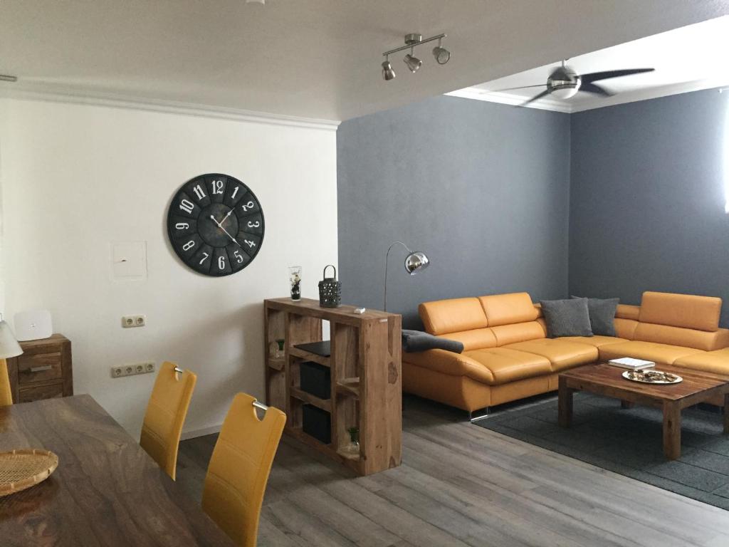 Appartement Ferienwohnung Würzburg Sanderau Huttenstr. 22b 97072 Wurtzbourg