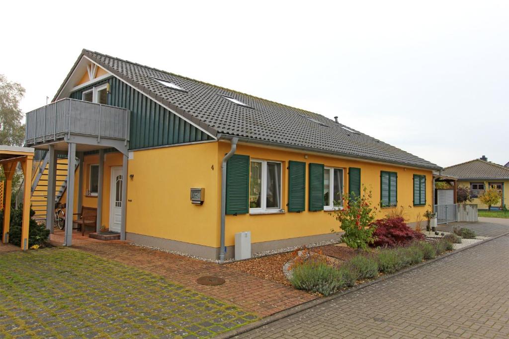 Ferienwohnung Zinnowitz USE 1931 Am Eichenring 4, 17033  Zinnowitz