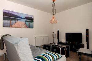 Ferienwohnung Zschopau für Sie vollausgestattet mit Boxspringbett Netflix uvm