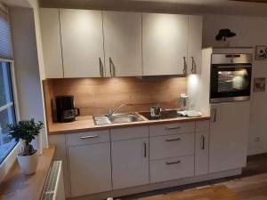 Appartement Ferienwohnung Zur Basemicke 12  Alte Heeresstraße 57392 Schmallenberg Rhénanie du Nord - Westphalie