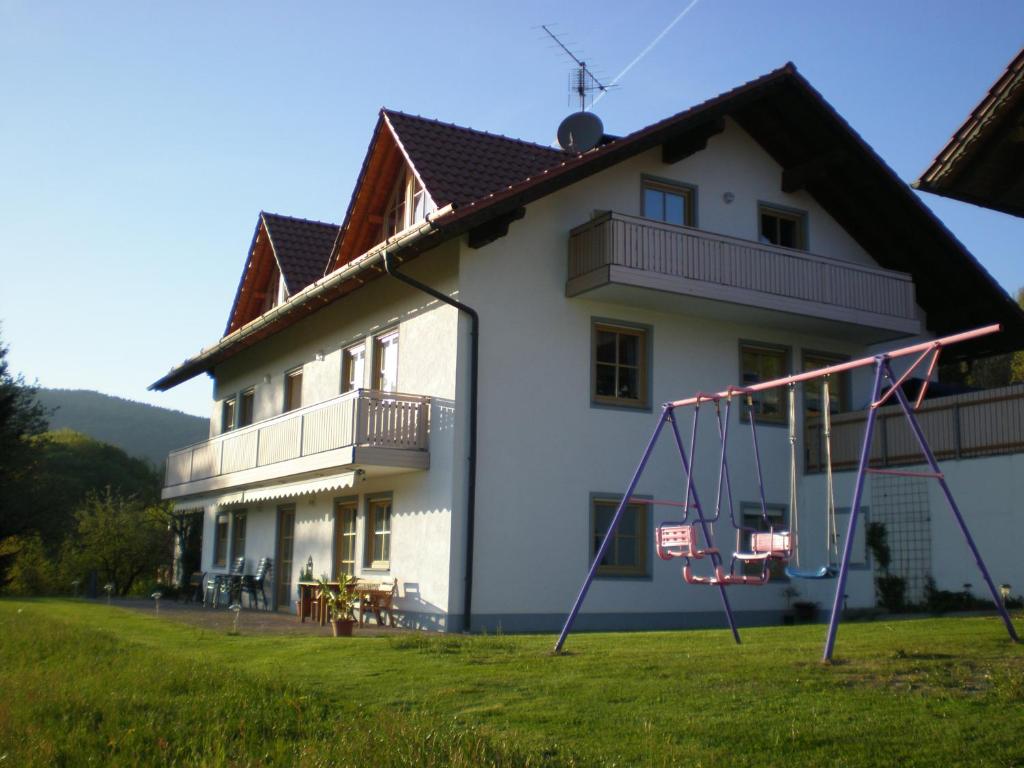 Ferienwohnung Zur schönen Aussicht Ranzingerberg 95, 94551 Lalling