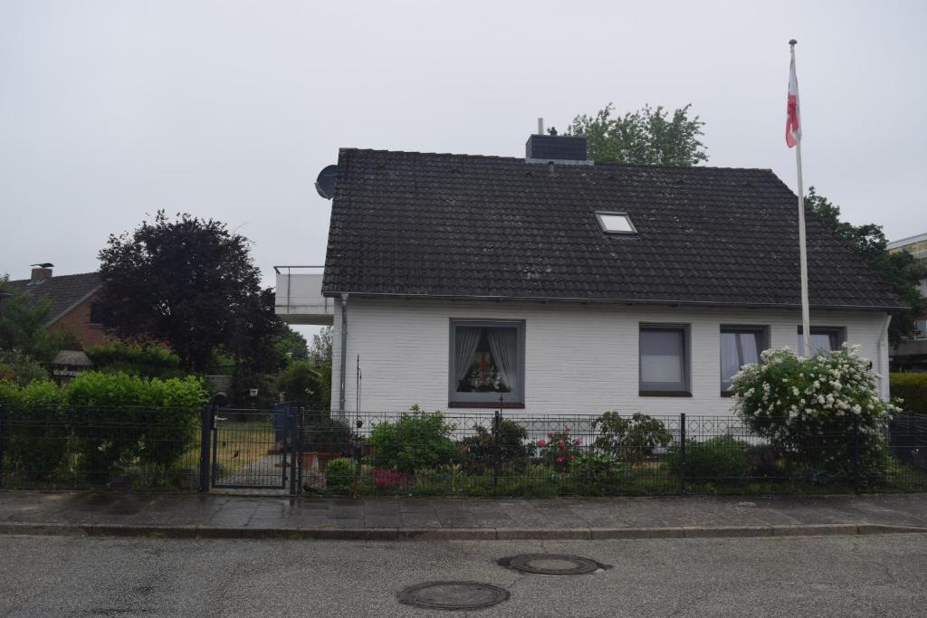 Appartement Ferienwohnung zwischen Eider und Nord-Ostsee-Kanal Friedrich-von-Flotow-Str. 9 24768 Rendsburg