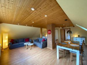 Ferienwohnung zwischen Wald und See