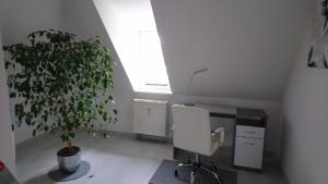 Appartement FerienwohnungApartment Löbau, Stadt- und Messenah - a83007 An d. Wiedemuth 6 02708 Löbau Saxe