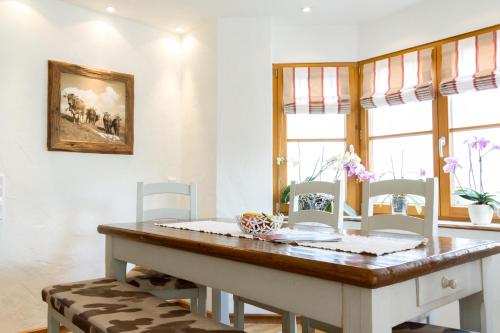 Ferienwohnungen Alpentraum - Ferienhaus Zens