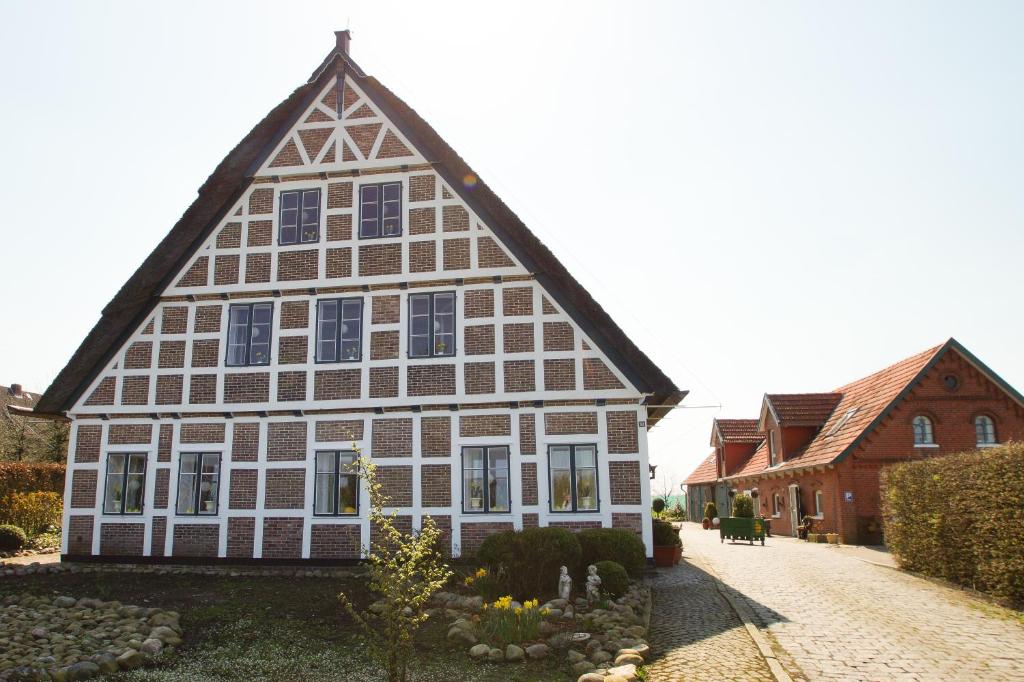 Ferienwohnungen auf dem Carlshof in Jork - Altes Land Neuenschleuse 33, 21635 Jork