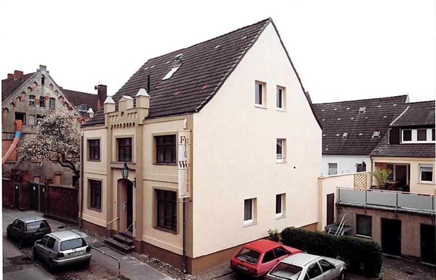 Appartement Ferienwohnungen Bütow Grützmacherstraße 15 23966 Wismar