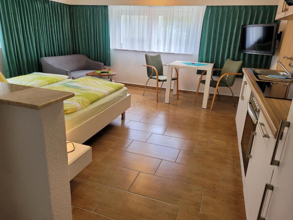 Appartement Ferienwohnungen Huntemann Schwarzer Weg 24 17454 Zinnowitz