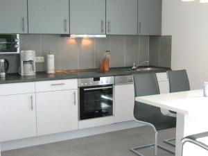 Appartement Ferienwohnungen Öker - Stadtvilla OG Hamburger Straße 28 23743 Grömitz Schleswig-Holstein