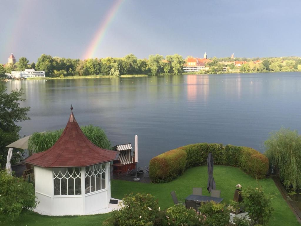 Ferienzimmer am See Möllner Straße 25, 23909 Ratzebourg