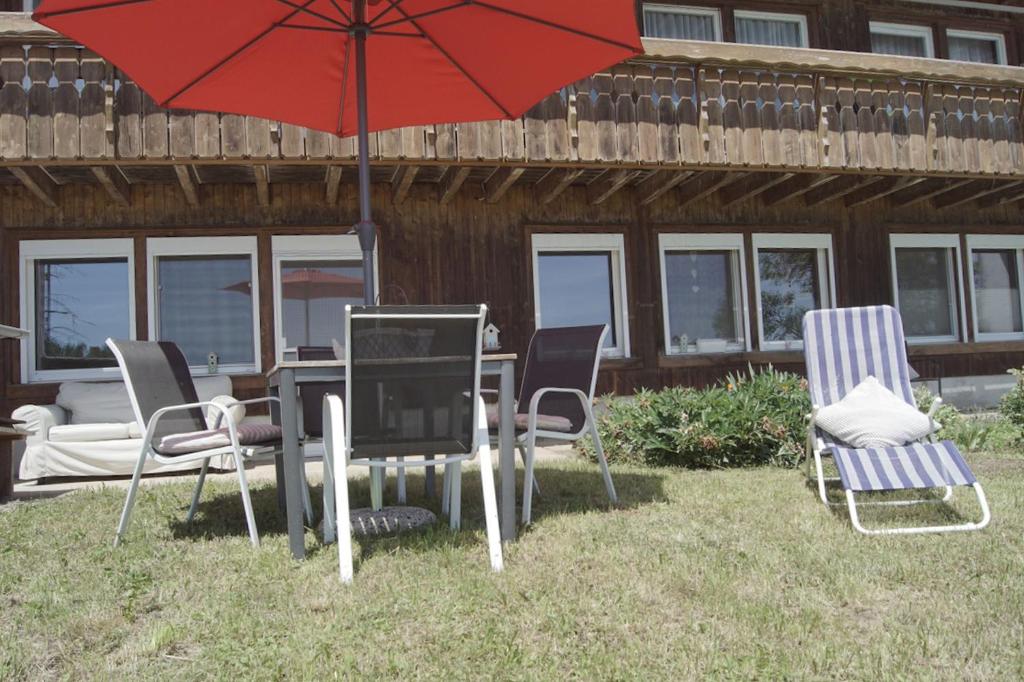 Fernblick auf dem Bauernhof Am Gupfen 1-2, 79809 Bannholz