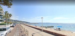Fettolina Palm Beach, Location Cannes front de mer et plage