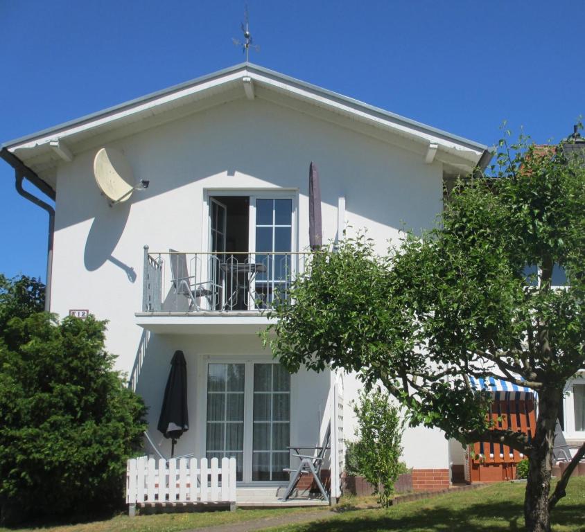 Appartement Fewo 2 Raum EG im Haus Schmachter See Pantower Weg 12 18609 Binz