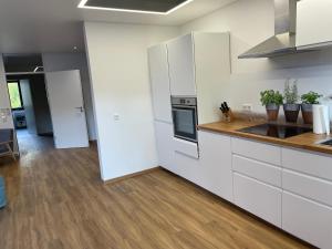 FeWo 24 Hilden Central