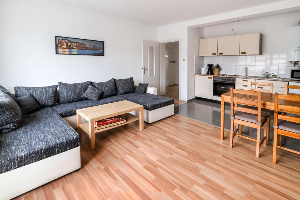 Appartement Fewo CityLife Köln-Innenstadt Am Rinkenpfuhl 20-22 50676 Cologne